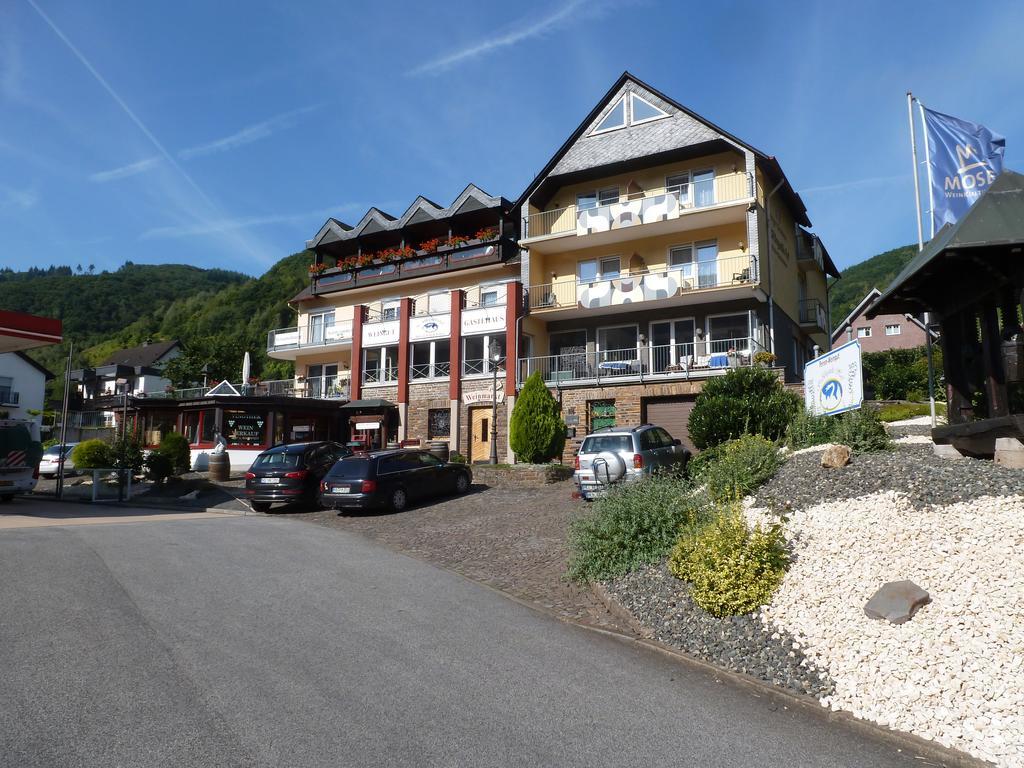 Wein- Und Gaestehaus St. Aldegundishof Sankt Aldegund Bagian luar foto