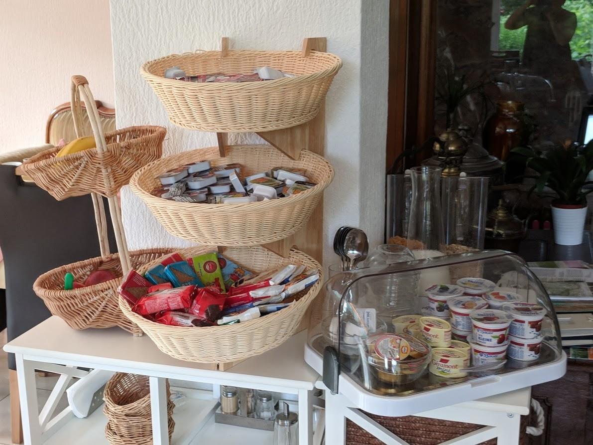 Wein- Und Gaestehaus St. Aldegundishof Sankt Aldegund Bagian luar foto